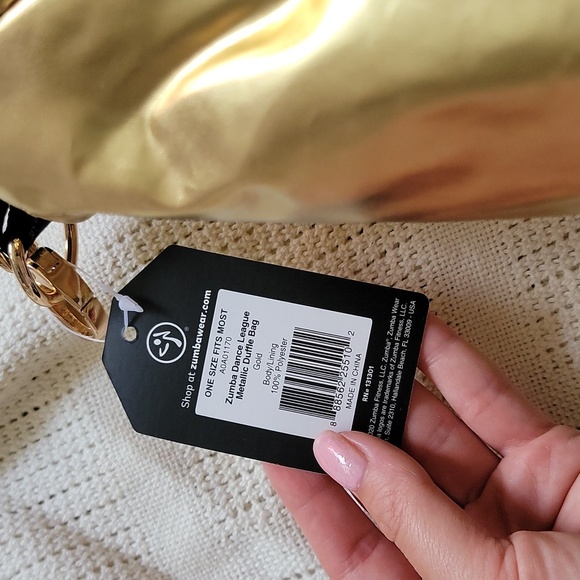 Zumba Fitness Zumba Dance 2020 League Metallic Gold Duffel Bag - Picture 9 of 16